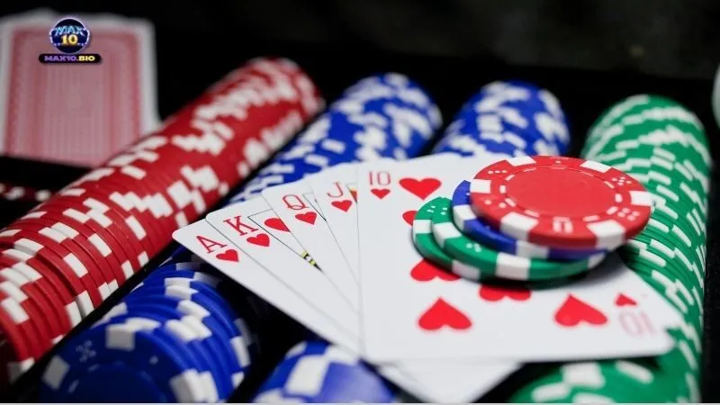 Các vị trí trong Poker: Ý nghĩa & chiến thuật chơi hiệu quả 5 dinh-nghia-ve-cac-vi-tri-trong-poker